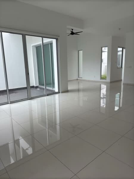 2-storey Terraced House for Rent in Setia Ecohill (Semenyih) - CK Law - Living Room - PropertyGuru.com.my