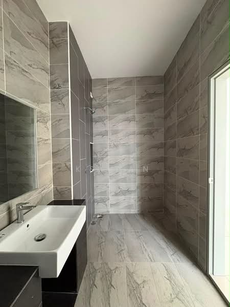 Cluster House for Sale in Taman Glenmarie (Johor Bahru) - KS Tan - PropertyGuru.com.my