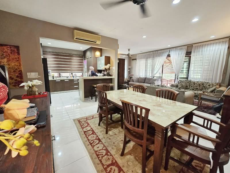 Semi-Detached House for Sale in Tropicana Indah (Kota Damansara) - Sa'a Nordin - Kitchen - PropertyGuru.com.my