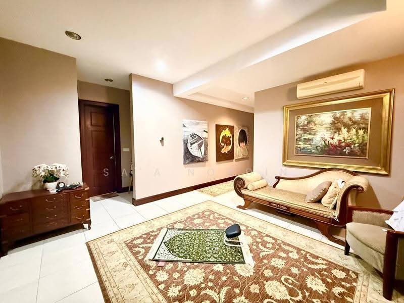 Semi-Detached House for Sale in Tropicana Indah (Kota Damansara) - Sa'a Nordin - Living Room - PropertyGuru.com.my