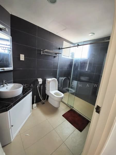 Condominium for Sale at Mutiara Villa Condominium - Charles Chaw - Bathroom - PropertyGuru.com.my