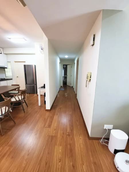 Condominium for Sale at Mutiara Villa Condominium - Charles Chaw - Corridor - PropertyGuru.com.my