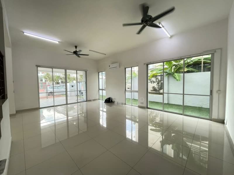 Semi-Detached House for Rent in Setia Damai (Setia Alam) - KEVIN LOW - Living Room - PropertyGuru.com.my