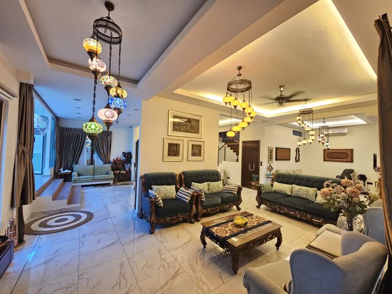 Rumah Teres 2 Tingkat untuk Dijual di Bukit Jelutong (Shah Alam) - Winny Su - Living Room - PropertyGuru.com.my