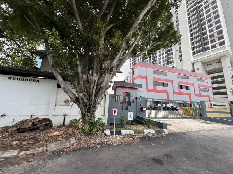 Kilang Berkembar untuk Disewa di Bukit Kinrara Industrial Park (Puchong) - Dan Lo - Exterior - PropertyGuru.com.my