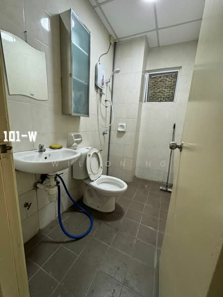 Kondominium untuk Dijual di Monte Bayu - Wilson Ng - Bathroom - PropertyGuru.com.my
