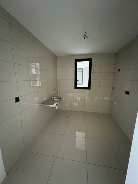 Service Residence for Sale at Duta Park Residences - Zheng Hong Tan - Kitchen - PropertyGuru.com.my