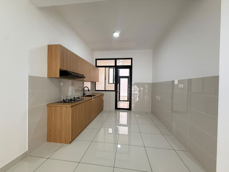 2-storey Terraced House for Rent in Johor Bahru (Johor) - Huily Woon - Kitchen - PropertyGuru.com.my