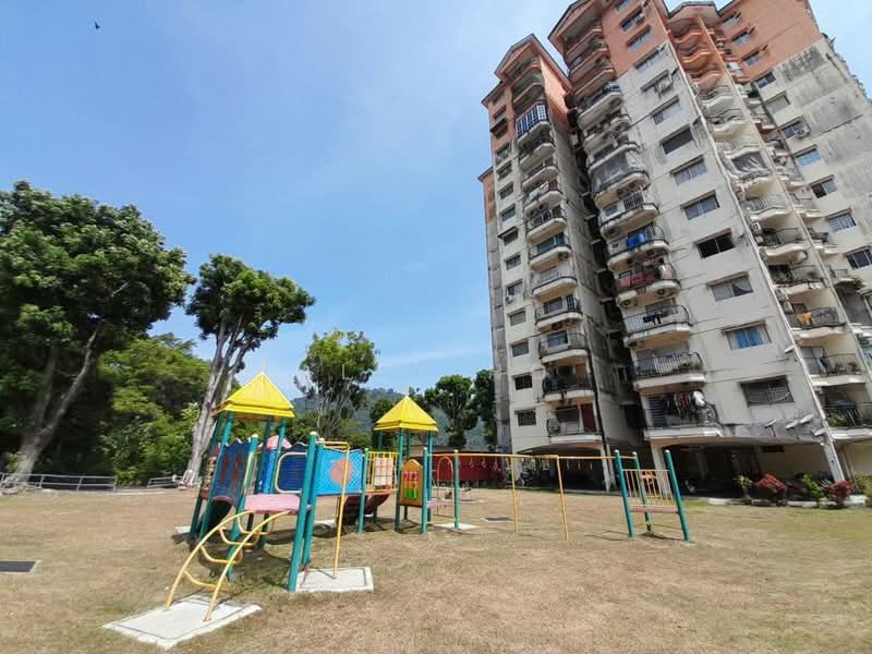 Pangsapuri untuk Dijual di Taman Kumbar Permai - Alex Ho - Exterior - PropertyGuru.com.my
