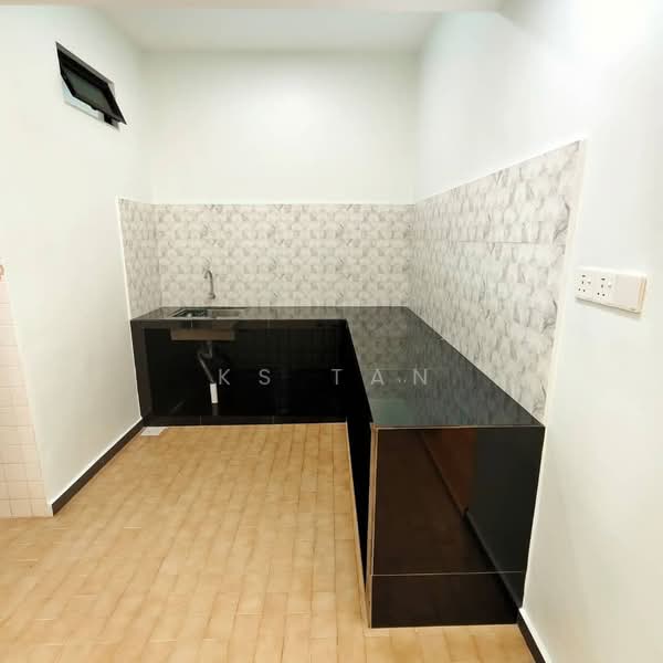 Rumah Teres 1 Tingkat untuk Dijual di Taman Ungku Tun Aminah (Skudai) - KS Tan - PropertyGuru.com.my