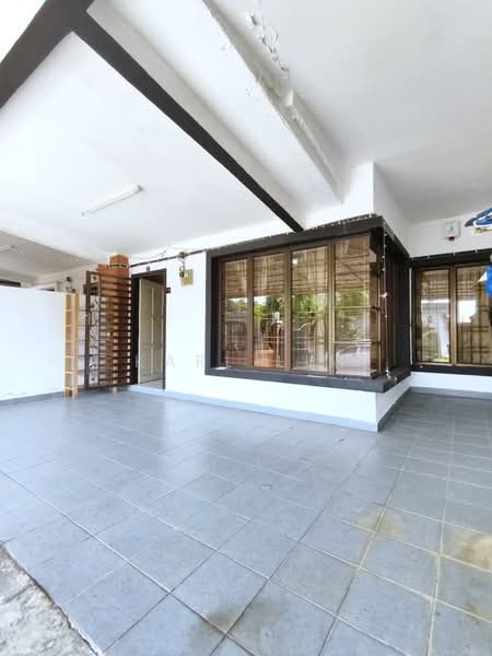 1-storey Terraced House for Sale in Taman Seri Austin (Tebrau) - Karl Lim - Exterior - PropertyGuru.com.my