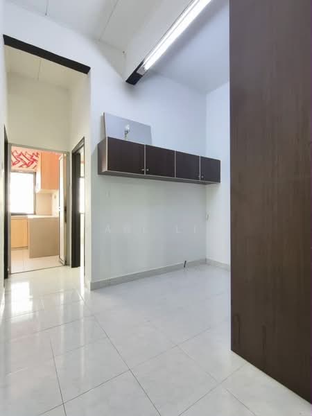 1-storey Terraced House for Sale in Taman Seri Austin (Tebrau) - Karl Lim - Interior - PropertyGuru.com.my