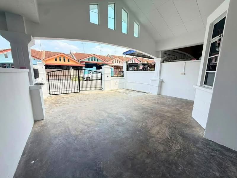 Rumah Teres 1-Tingkat untuk Dijual di Kulai (Johor) - Joanne Yong - Exterior - PropertyGuru.com.my