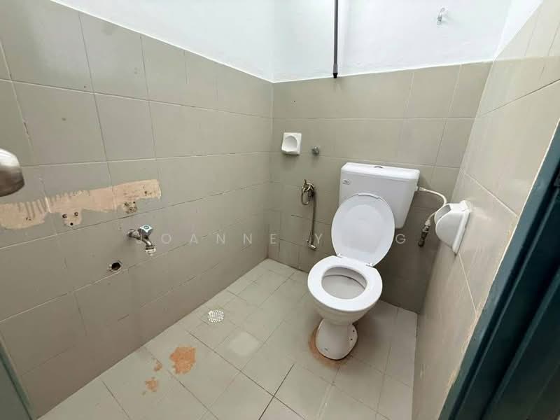 Rumah Teres 1-Tingkat untuk Dijual di Kulai (Johor) - Joanne Yong - Bathroom - PropertyGuru.com.my