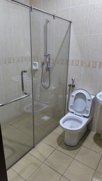 Rumah Berkembar untuk Dijual di Saujana (Selangor) - May Chen - Bathroom - PropertyGuru.com.my