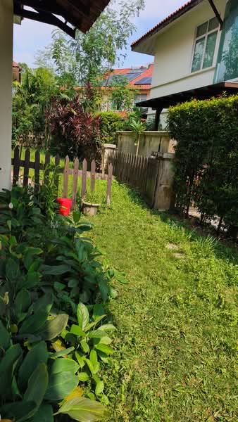 Rumah Berkembar untuk Dijual di Saujana (Selangor) - May Chen - PropertyGuru.com.my