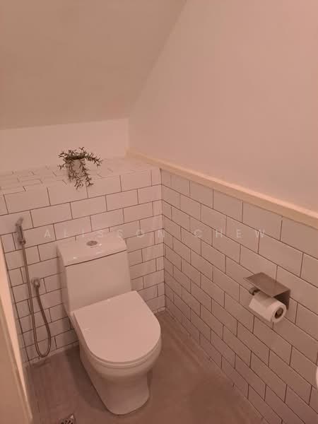 Rumah Teres 2 Tingkat untuk Dijual di George Town (Penang) - Alisson Chew - Bathroom - PropertyGuru.com.my
