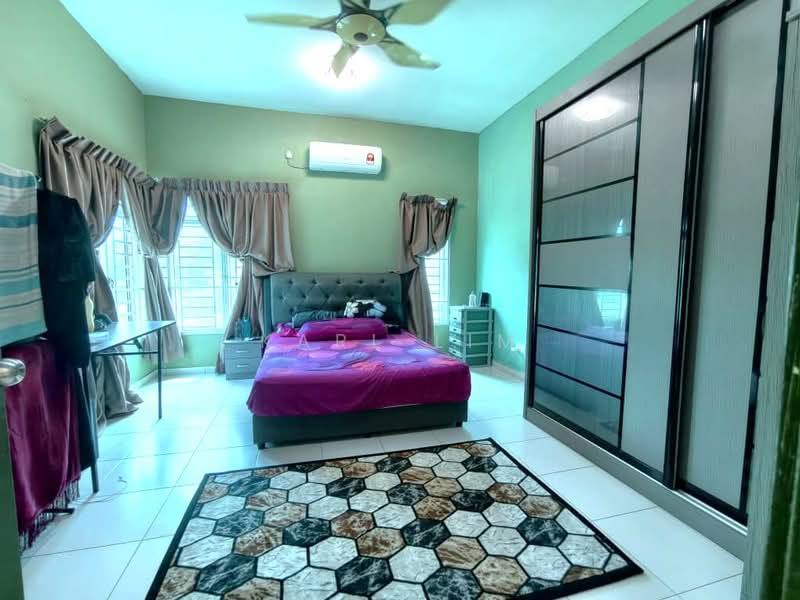 Rumah Teres 1.5-Tingkat untuk Dijual di Setia Eco Gardens (Gelang Patah) - Karl Lim - Bedroom - PropertyGuru.com.my