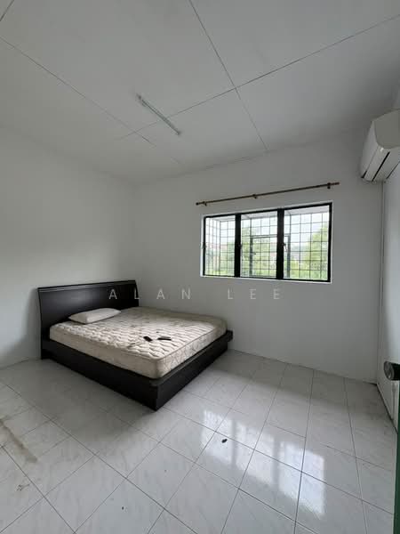2-storey Terraced House for Sale in Taman Seri Bahagia (Cheras) - Alan Lee - Bedroom - PropertyGuru.com.my