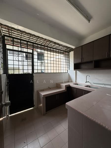 2-storey Terraced House for Sale in Taman Seri Bahagia (Cheras) - Alan Lee - Kitchen - PropertyGuru.com.my
