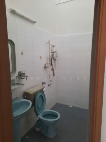 2-storey Terraced House for Sale in SS 26, Taman Mayang Jaya (Petaling Jaya) - Carmen Yong - Bathroom - PropertyGuru.com.my