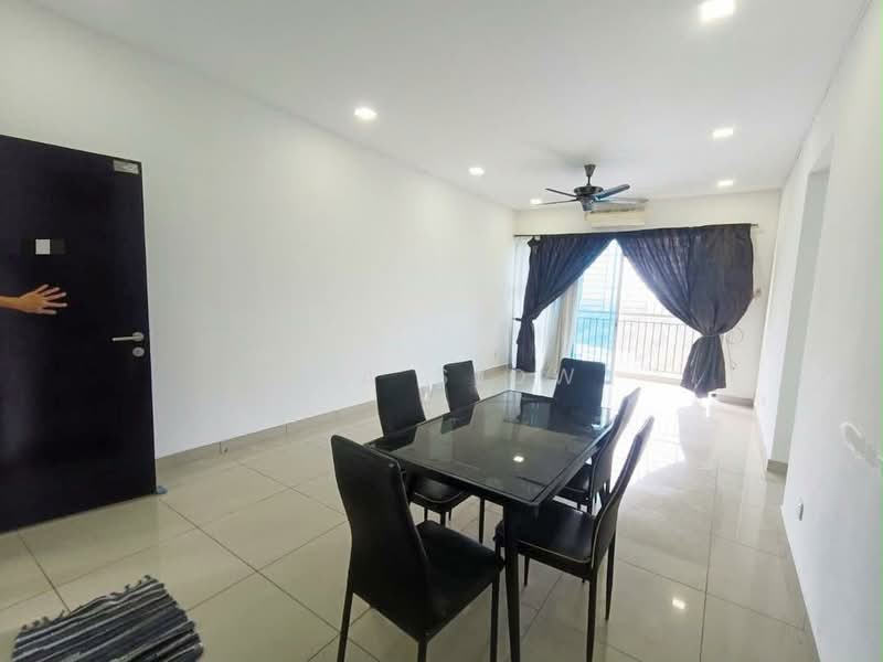 Pangsapuri untuk Dijual di D'Rich Executive Suites - Eva Siow - Dining Room - PropertyGuru.com.my