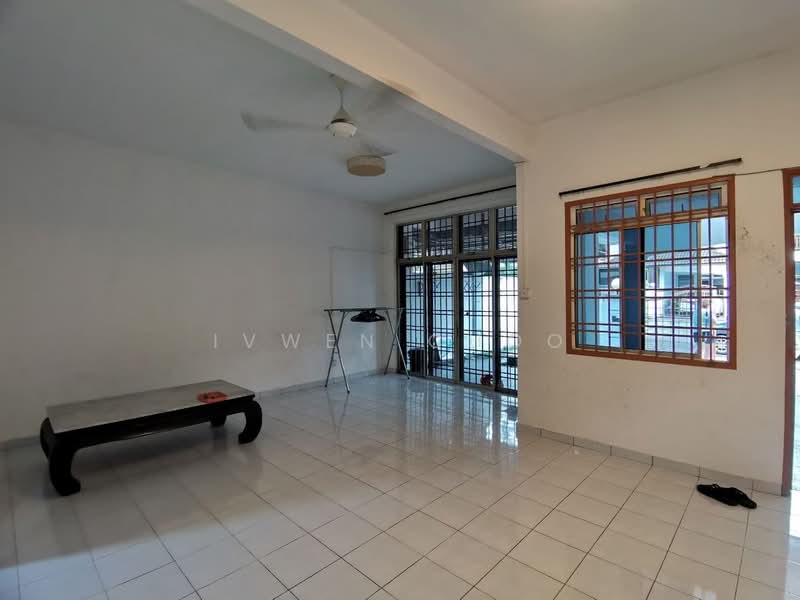2-storey Terraced House for Rent in Bandar Selesa Jaya (Skudai) - Ivwen Choo - PropertyGuru.com.my