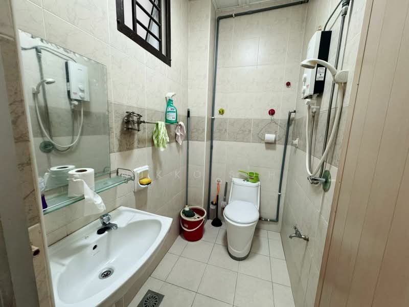 2-storey Terraced House for Rent in Iskandar Puteri (Nusajaya) (Johor) - Nikko Soh - Bathroom - PropertyGuru.com.my