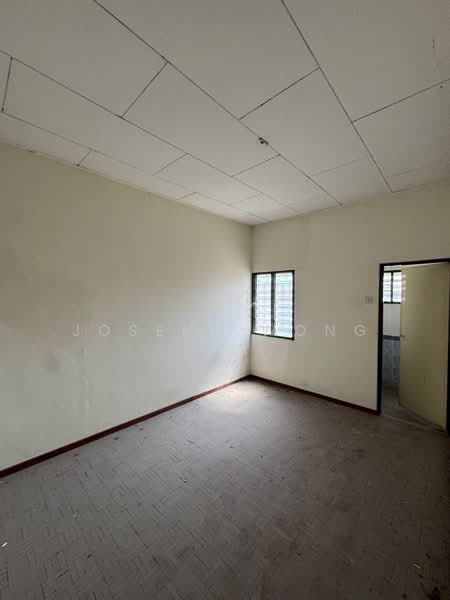 2-storey Terraced House for Sale in Taman Song Choon (Ipoh) - Joseph Wong - PropertyGuru.com.my