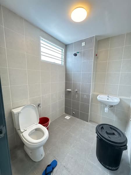 2-storey Terraced House for Rent in Dengkil (Selangor) - Ahmad Faiz - Bathroom - PropertyGuru.com.my