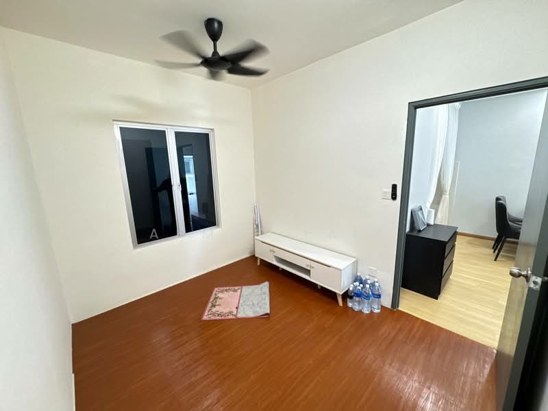 2-storey Terraced House for Rent in Dengkil (Selangor) - Ahmad Faiz - Living Room - PropertyGuru.com.my
