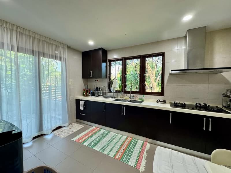 Rumah Berkembar untuk Dijual di Bukit Jelutong (Shah Alam) - Reena Sarif - Kitchen - PropertyGuru.com.my