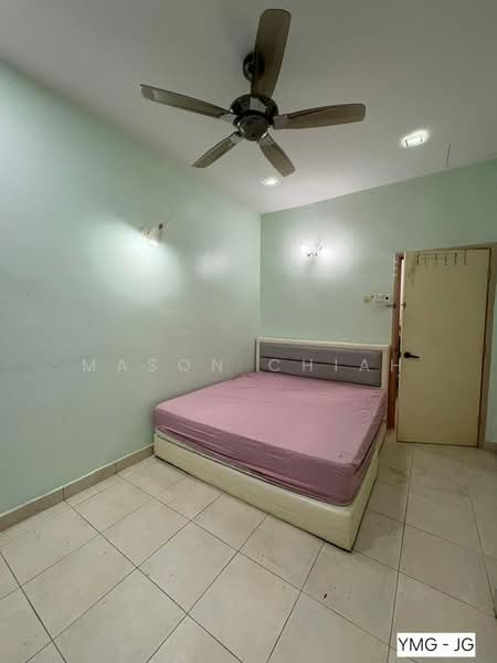 Rumah Teres 2 Tingkat untuk Dijual di Alam Nusantara (Setia Alam) - Mason Chiah - Bedroom - PropertyGuru.com.my