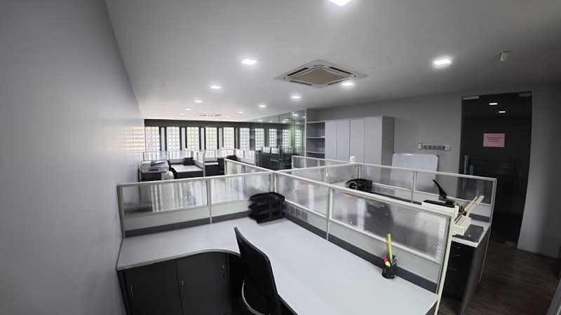 Office for Rent in Taman Pelangi (Johor Bahru) - CN Wang - Interior - PropertyGuru.com.my
