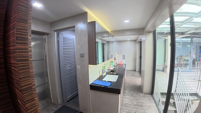Office for Rent in Taman Pelangi (Johor Bahru) - CN Wang - Interior - PropertyGuru.com.my