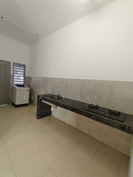 Rumah Teres 1 Tingkat untuk Disewa di Iringan Bayu (Seremban) - Elaine Chen - PropertyGuru.com.my