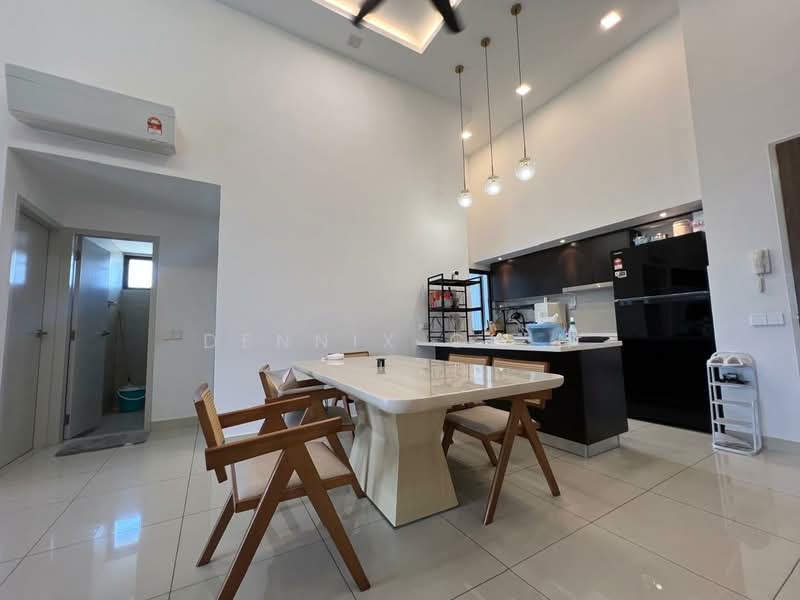 Servis Apartment untuk Disewa di Setia City Residences - Dennix Chin - Dining Room - PropertyGuru.com.my