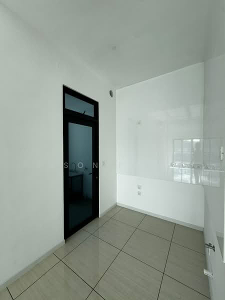 Condominium for Sale at Queens Residences Q1 @ Queens Waterfront - Jason Phoon - Interior - PropertyGuru.com.my
