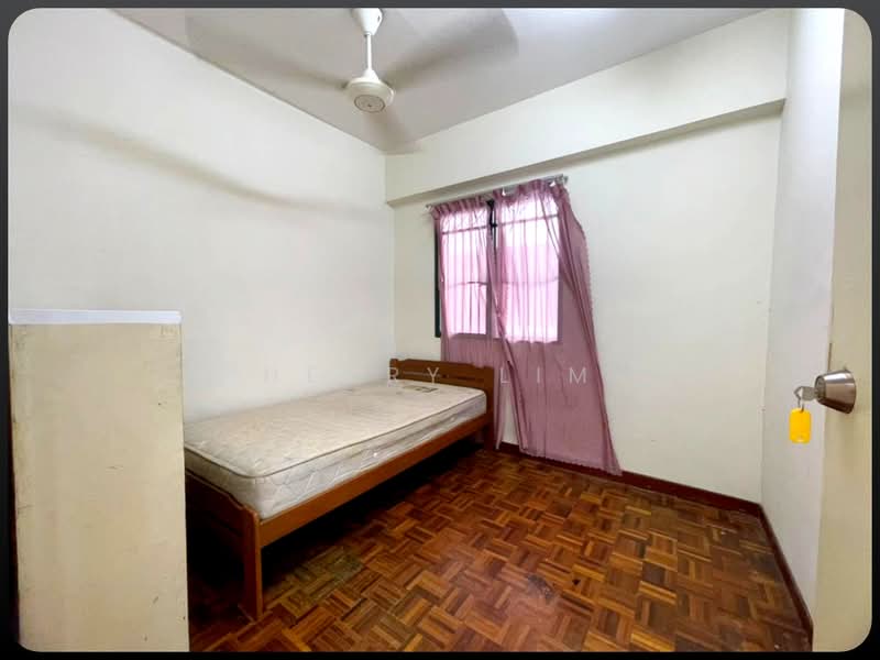 Pangsapuri untuk Dijual di Arena Green - Henry Lim - Bedroom - PropertyGuru.com.my