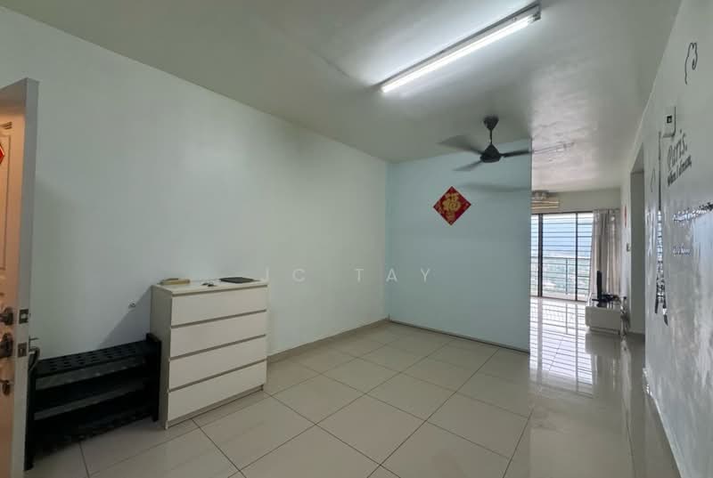 Kondominium untuk Dijual di One Damansara - JC Tay - Living Room - PropertyGuru.com.my