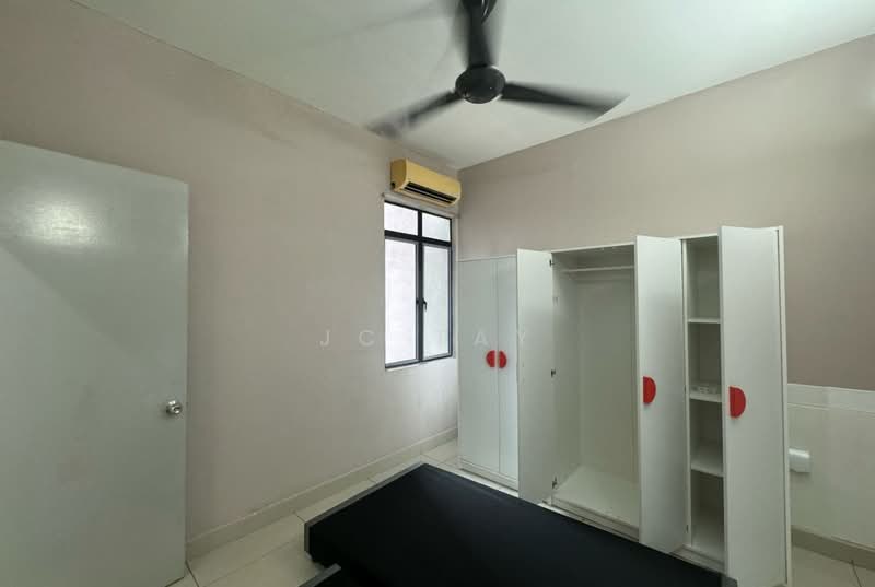Kondominium untuk Dijual di One Damansara - JC Tay - Bedroom - PropertyGuru.com.my