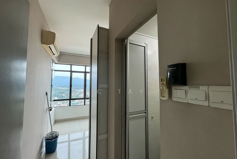 Kondominium untuk Dijual di One Damansara - JC Tay - Balcony - PropertyGuru.com.my