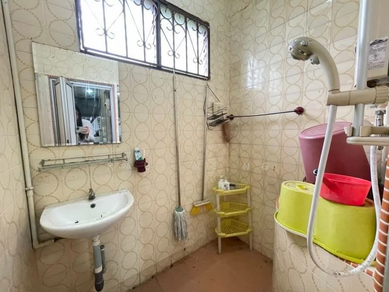 2-storey Terraced House for Sale in Taman Kolam Air (Johor Bahru) - Pauline Ng - PropertyGuru.com.my