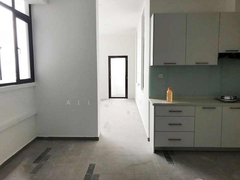 Condominium for Sale at Logan Residency (Logan Mansion) - Allen Yeoh - Kitchen - PropertyGuru.com.my