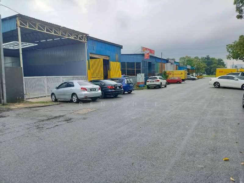 Kilang untuk Dijual di Kawasan Perindustrian Mount Austin (Tebrau) - Reny Hee - PropertyGuru.com.my