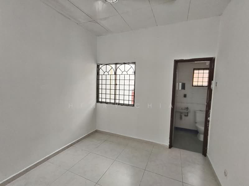 2-storey Terraced House for Sale in Bandar Damai Perdana (Cheras) - Henry Chia - PropertyGuru.com.my