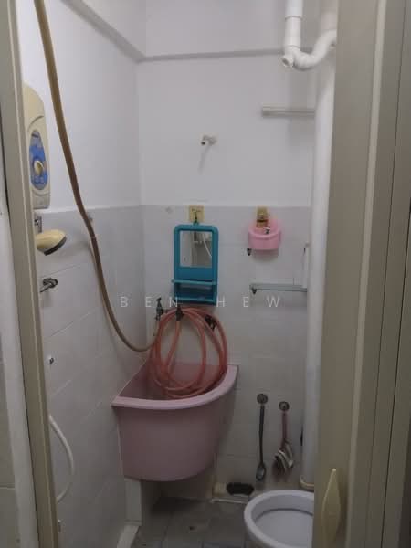 Apartment for Sale at Greenlane Heights Block H - Ben Hew - PropertyGuru.com.my