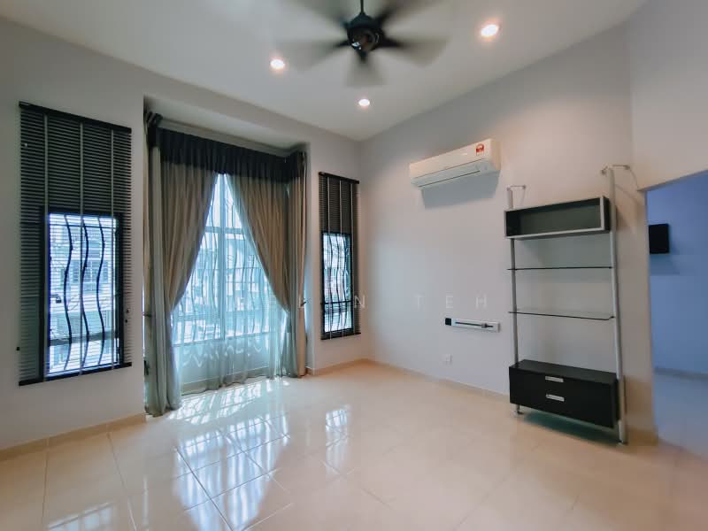 Rumah Teres 2 Tingkat untuk Dijual di Setia Indah 9 (Setia Alam) - Adelin Teh - PropertyGuru.com.my