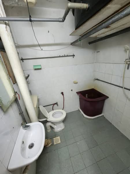 Pangsapuri untuk Dijual di Apartment Harmoni - Sam Yee - Bathroom - PropertyGuru.com.my