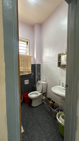 Rumah Teres 1 Tingkat untuk Dijual di Setia Eco Gardens (Gelang Patah) - Shanice Tan - Bathroom - PropertyGuru.com.my